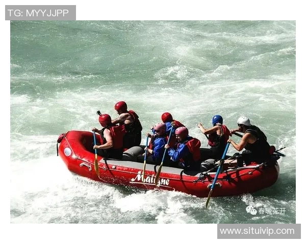 北京足球队团队协作的成功之道与战术分析探讨